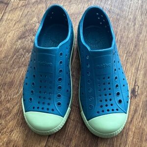 Native Jefferson Shoes - Size 13